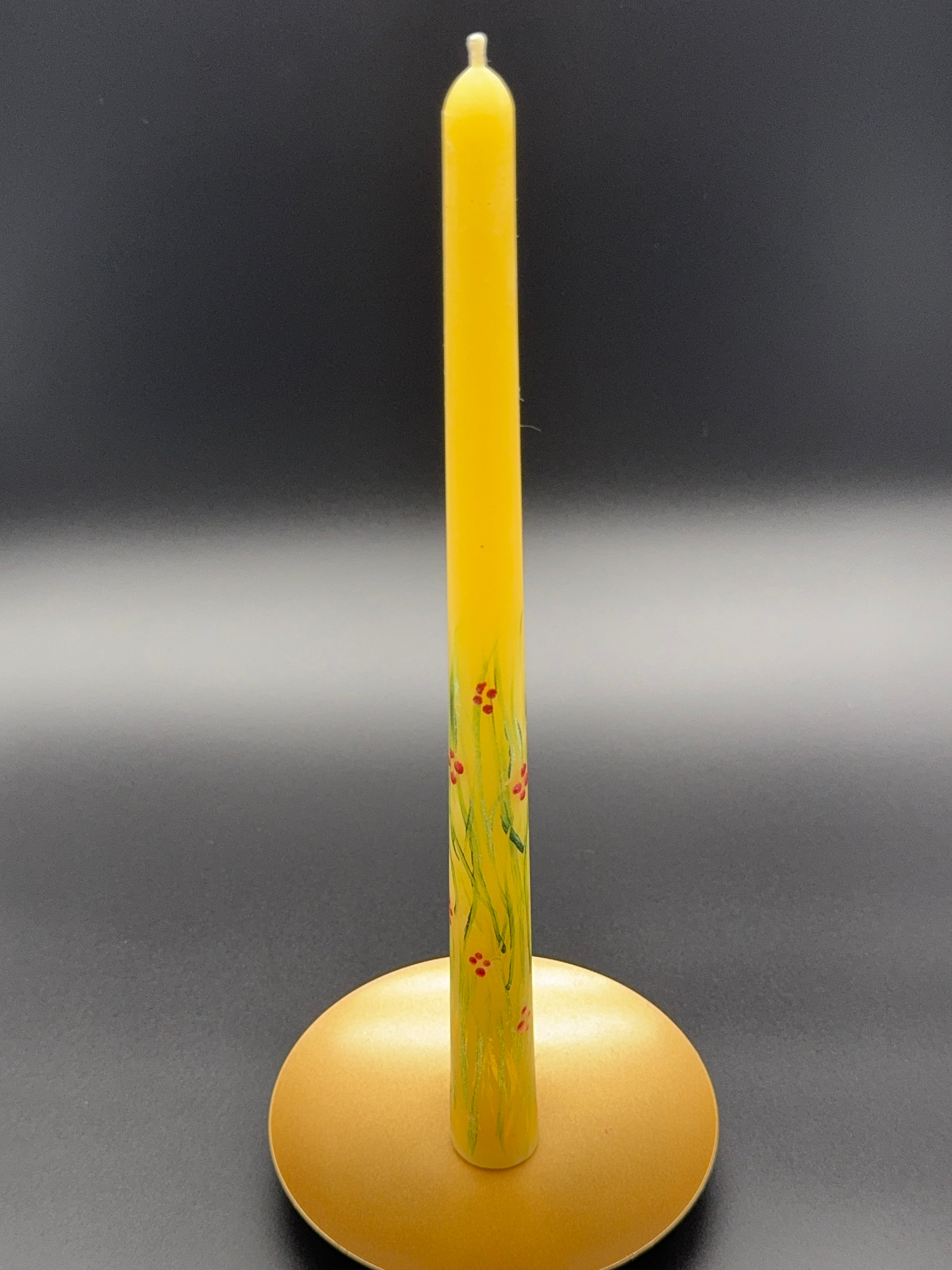 Taper Candle - Natural Colour Beeswax - No Tear