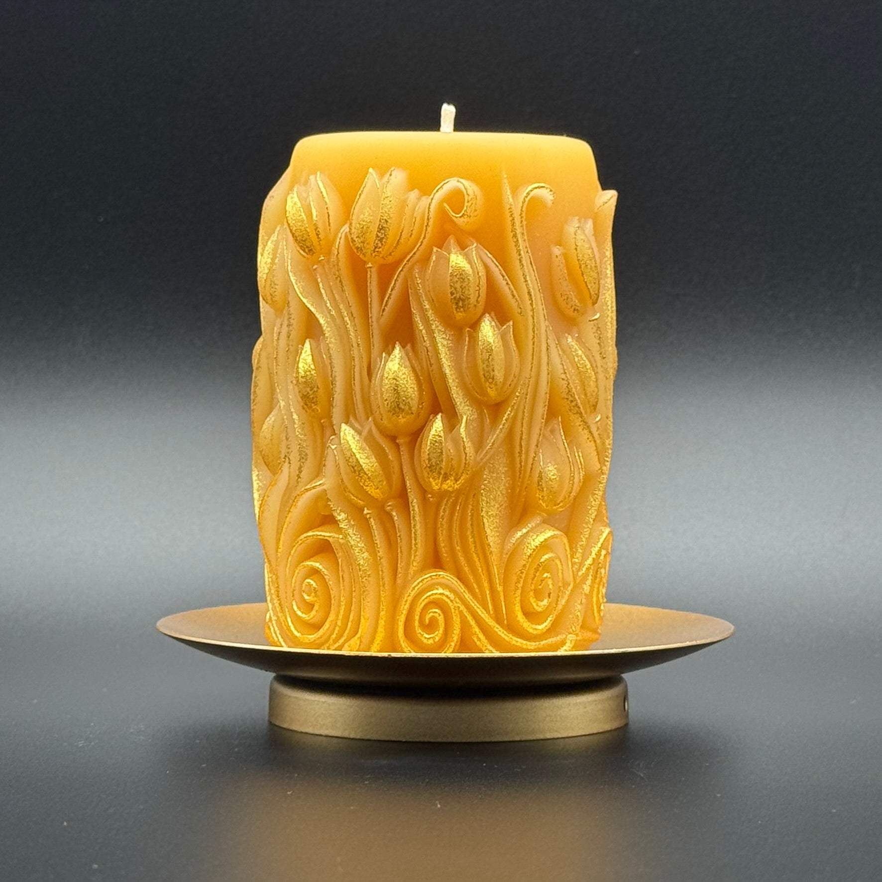 Tulip Garden Beeswax Candle | Unscented, Clean-Burning Glow