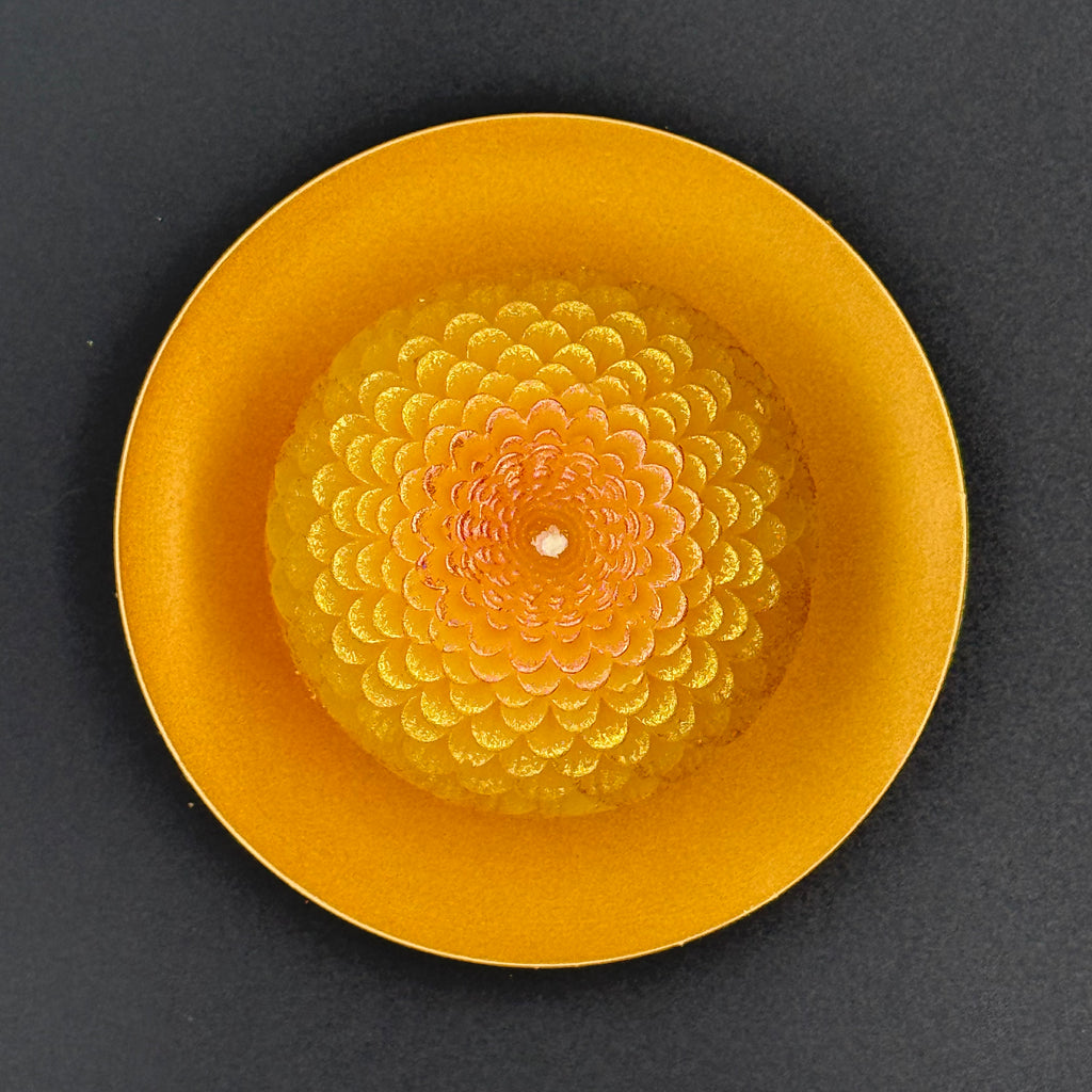 Dahlia Flower Beeswax Candle | Unscented, Clean-Burning Glow